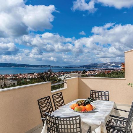 Two-Bedroom Apartment in Kastel Gomilica Kaštela Buitenkant foto